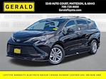 Used 2025 Toyota Sienna XLE AWD Minivan for sale #706491A - photo 1