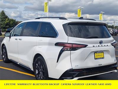 2024 Toyota Sienna AWD Minivan for sale #706517A - photo 2