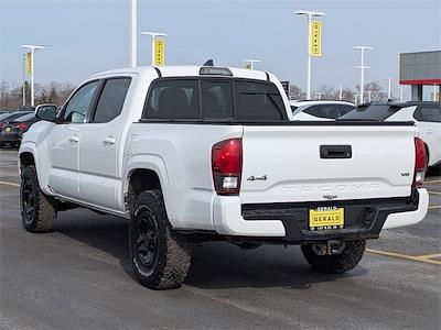 Used 2019 Toyota Tacoma - photo 1