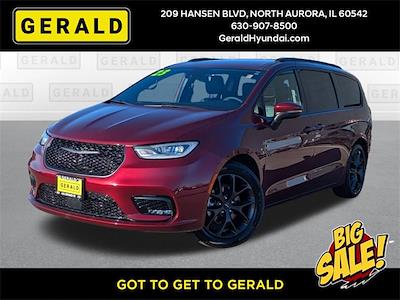 Used 2023 Chrysler Pacifica Touring L FWD Minivan for sale #88521A - photo 1