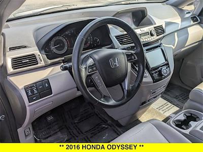 2016 Honda Odyssey FWD Minivan for sale #89158A - photo 2