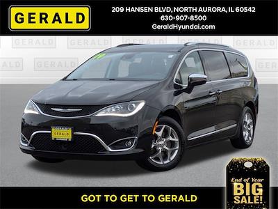 Used 2019 Chrysler Pacifica Limited Minivan for sale #89663A - photo 1