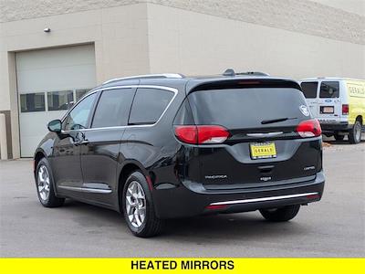 Used 2019 Chrysler Pacifica Limited Minivan for sale #89663A - photo 2