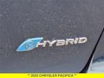 Used 2025 Chrysler Pacifica Select Minivan for sale #90344A - photo 27