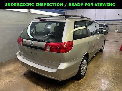 Used 2007 Toyota Sienna Minivan for sale #96864A - photo 2