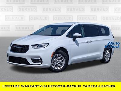 2023 Chrysler Pacifica FWD Minivan for sale #P202495 - photo 1