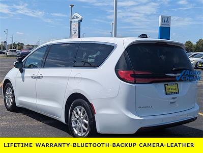 2023 Chrysler Pacifica FWD Minivan for sale #P202495 - photo 2