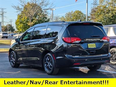 2019 Chrysler Pacifica FWD Minivan for sale #P6473 - photo 2
