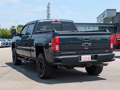 2018 Chevrolet Silverado 1500 Crew Cab 4x4 Pickup for sale #T13663 - photo 2