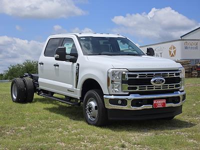 2025 Ford F-350 Crew Cab DRW 4WD Cab Chassis for sale #SED14603 - photo 1