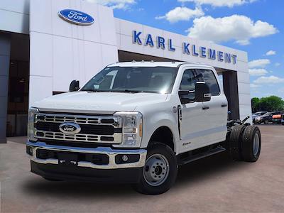 New 2025 Ford F-350 XL Crew Cab 4WD Cab Chassis for sale #SED17015 - photo 1