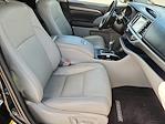 Used 2017 Toyota Highlander Limited 4x4 SUV for sale #38505A - photo 17