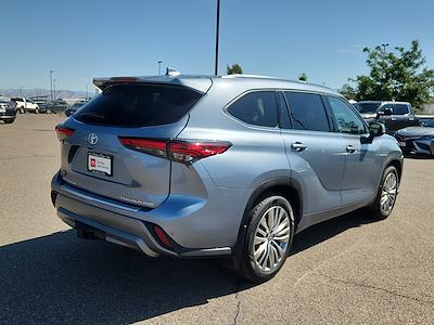 2022 Toyota Highlander AWD SUV for sale #39140A - photo 2