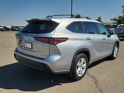 2024 Toyota Highlander AWD SUV for sale #39503A - photo 2
