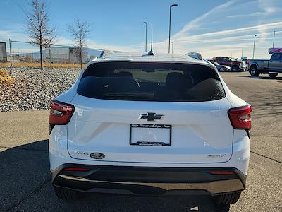 Used 2025 Chevrolet Trax ACTIV for sale #40018B - photo 2