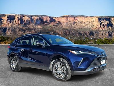 Used 2021 Toyota Venza - photo 1