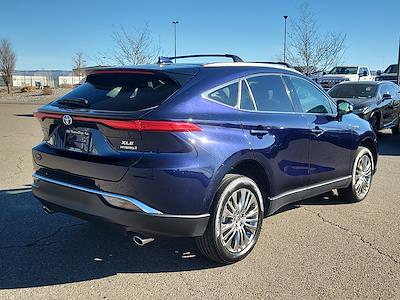 Used 2021 Toyota Venza - photo 1