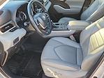 Used 2022 Toyota Highlander XLE for sale #40149A - photo 7