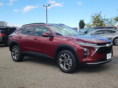 Used 2025 Chevrolet Trax LT for sale #68853A - photo 1