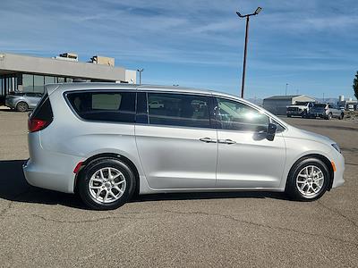 Used 2024 Chrysler Voyager - photo 1