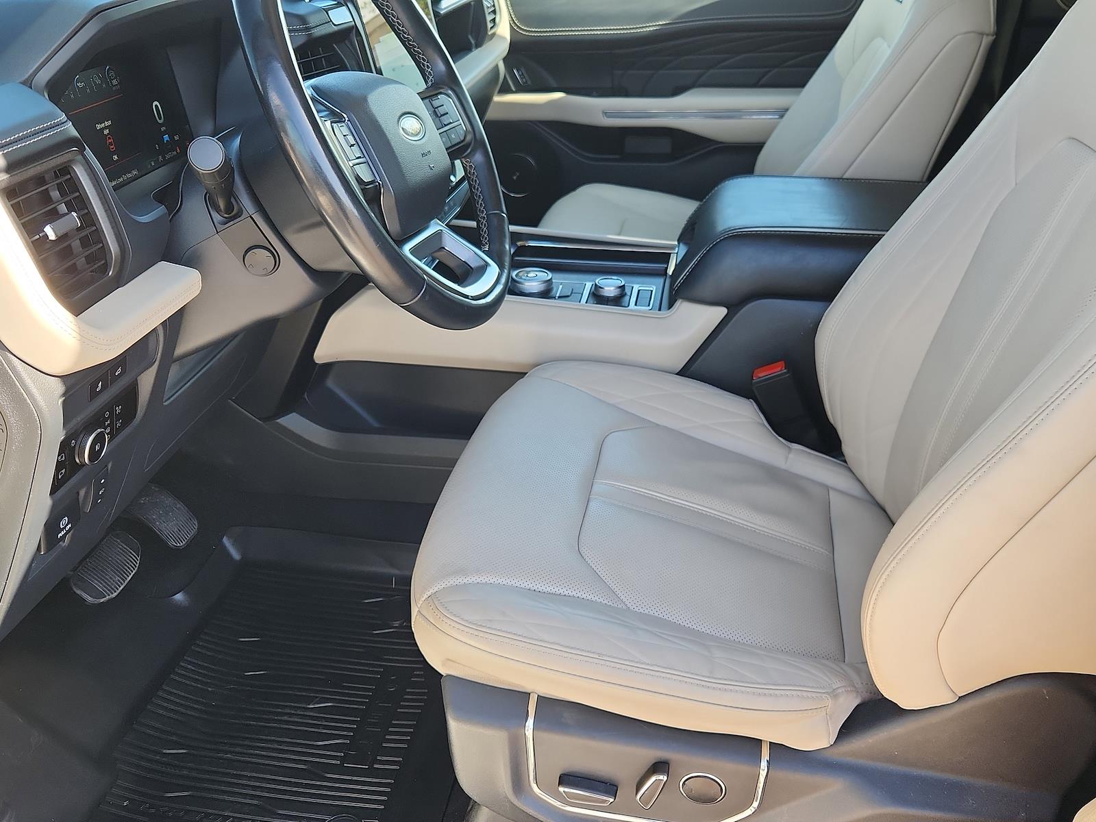Used 2024 Ford Expedition MAX - photo 9