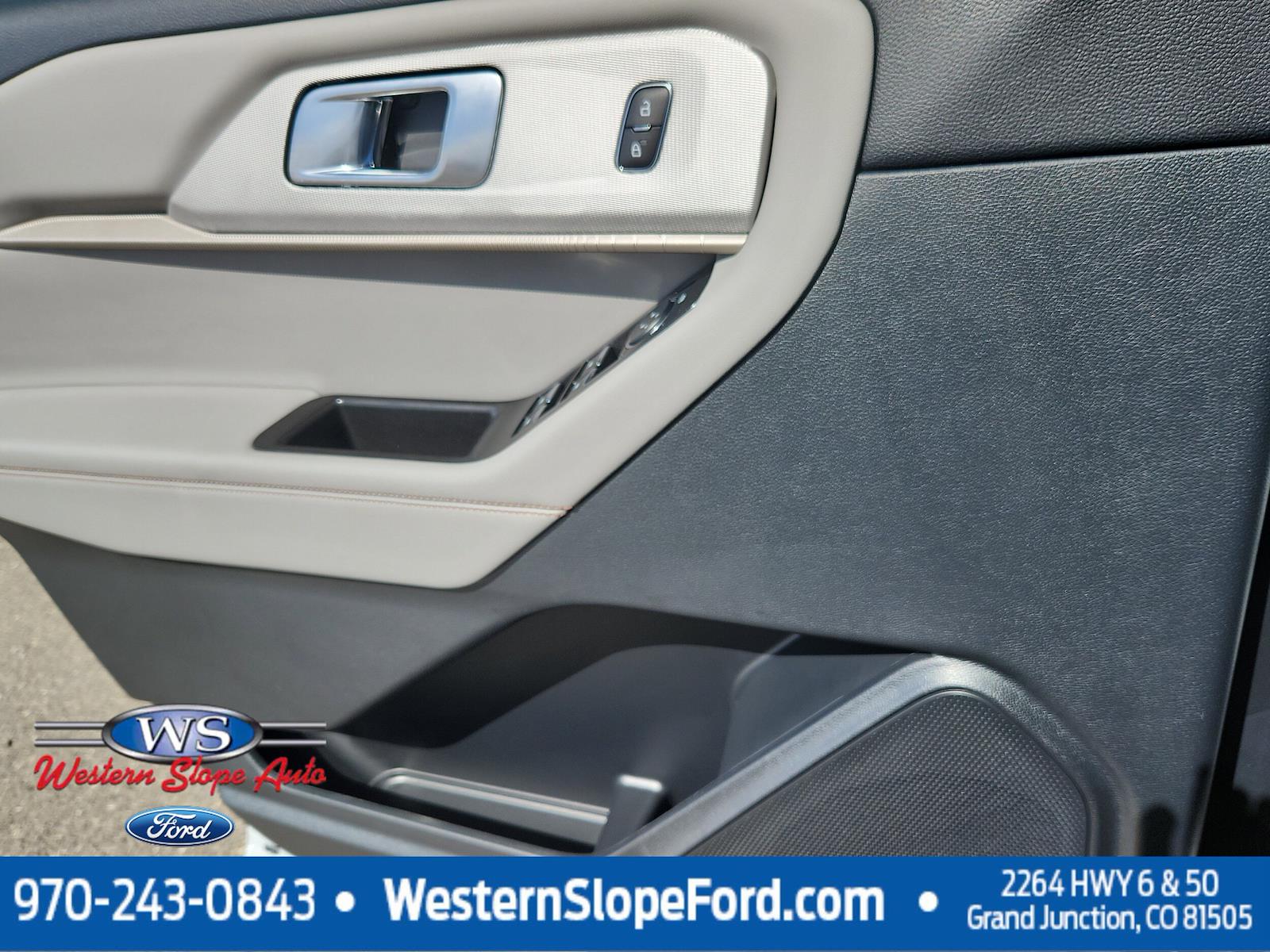 New 2026 Ford Explorer - photo 11