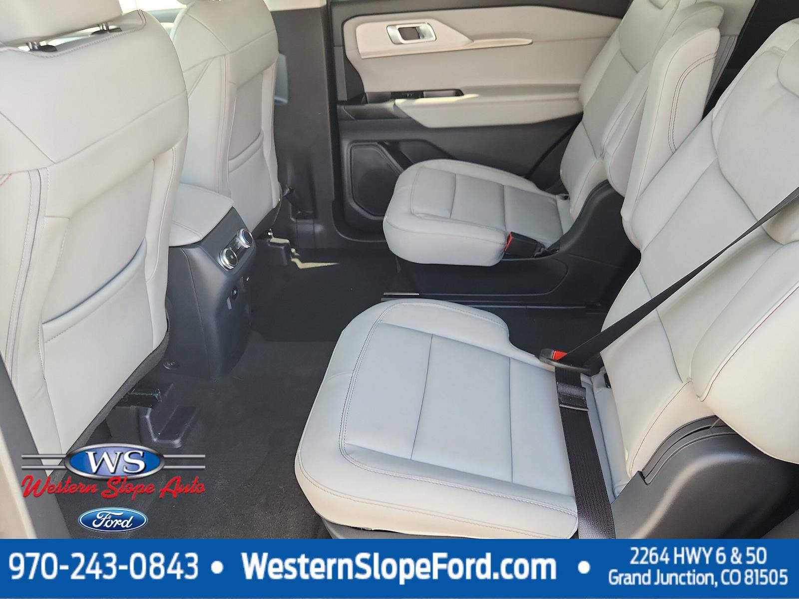 New 2026 Ford Explorer - photo 12