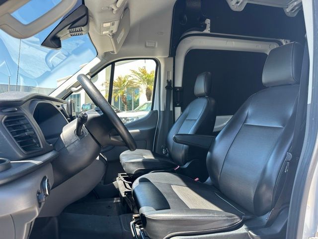 Used 2023 Ford Transit 250 - photo 12
