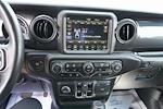 2022 Jeep Gladiator Crew Cab 4WD Pickup for sale #C25212A - photo 19