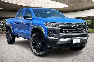 2025 Chevrolet Colorado Crew Cab 4x4 Pickup for sale #25340 - photo 1