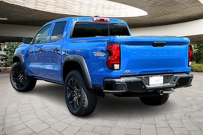 2025 Chevrolet Colorado Crew Cab 4x4 Pickup for sale #25340 - photo 2