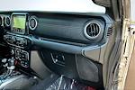 2021 Jeep Gladiator Crew Cab 4x4 Pickup for sale #25340A - photo 17
