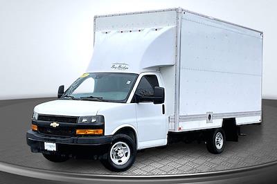 Used 2022 Chevrolet Express 3500 - photo 1