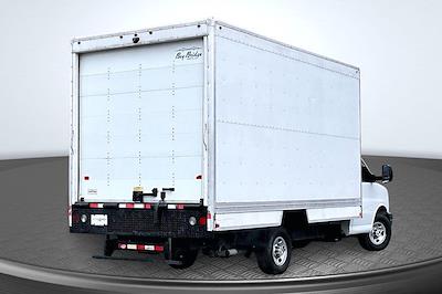 Used 2022 Chevrolet Express 3500 - photo 1