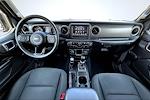 2022 Jeep Gladiator Crew Cab 4x4 Pickup for sale #25438A - photo 16