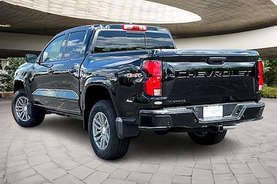 2025 Chevrolet Colorado Crew Cab 4x4 Pickup for sale #25465 - photo 2