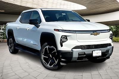 2026 Chevrolet Silverado EV Crew Cab AWD Pickup for sale #26046 - photo 2