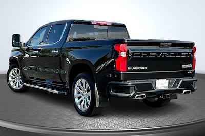 2020 Chevrolet Silverado 1500 Crew Cab 4x4 Pickup for sale #26073A - photo 2