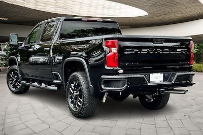 2026 Chevrolet Silverado 2500 Crew Cab 4x4 Pickup for sale #26128 - photo 2