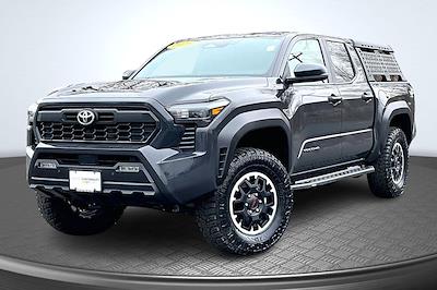 Used 2025 Toyota Tacoma - photo 1
