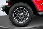 Used 2020 Jeep Gladiator Overland Crew Cab 4x4 Pickup for sale #P531 - photo 10