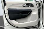 2021 Chrysler Pacifica FWD Minivan for sale #P573 - photo 23