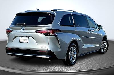 2022 Toyota Sienna AWD Minivan for sale #P613 - photo 2