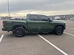 2022 Nissan Frontier Crew Cab 4WD Pickup for sale #33822A - photo 5