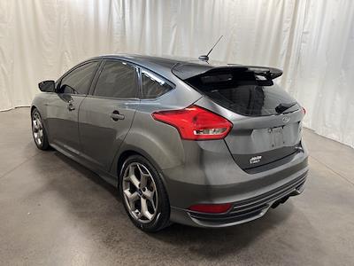 2018 Ford Focus Hatchback for sale #51344P - photo 2