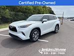 2022 Toyota Highlander AWD SUV for sale #51431P - photo 1