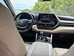 2022 Toyota Highlander AWD SUV for sale #51431P - photo 9