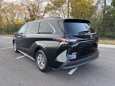 2023 Toyota Sienna FWD Minivan for sale #51492P - photo 2