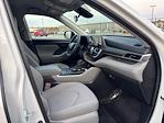 2023 Toyota Highlander FWD SUV for sale #51502P - photo 8