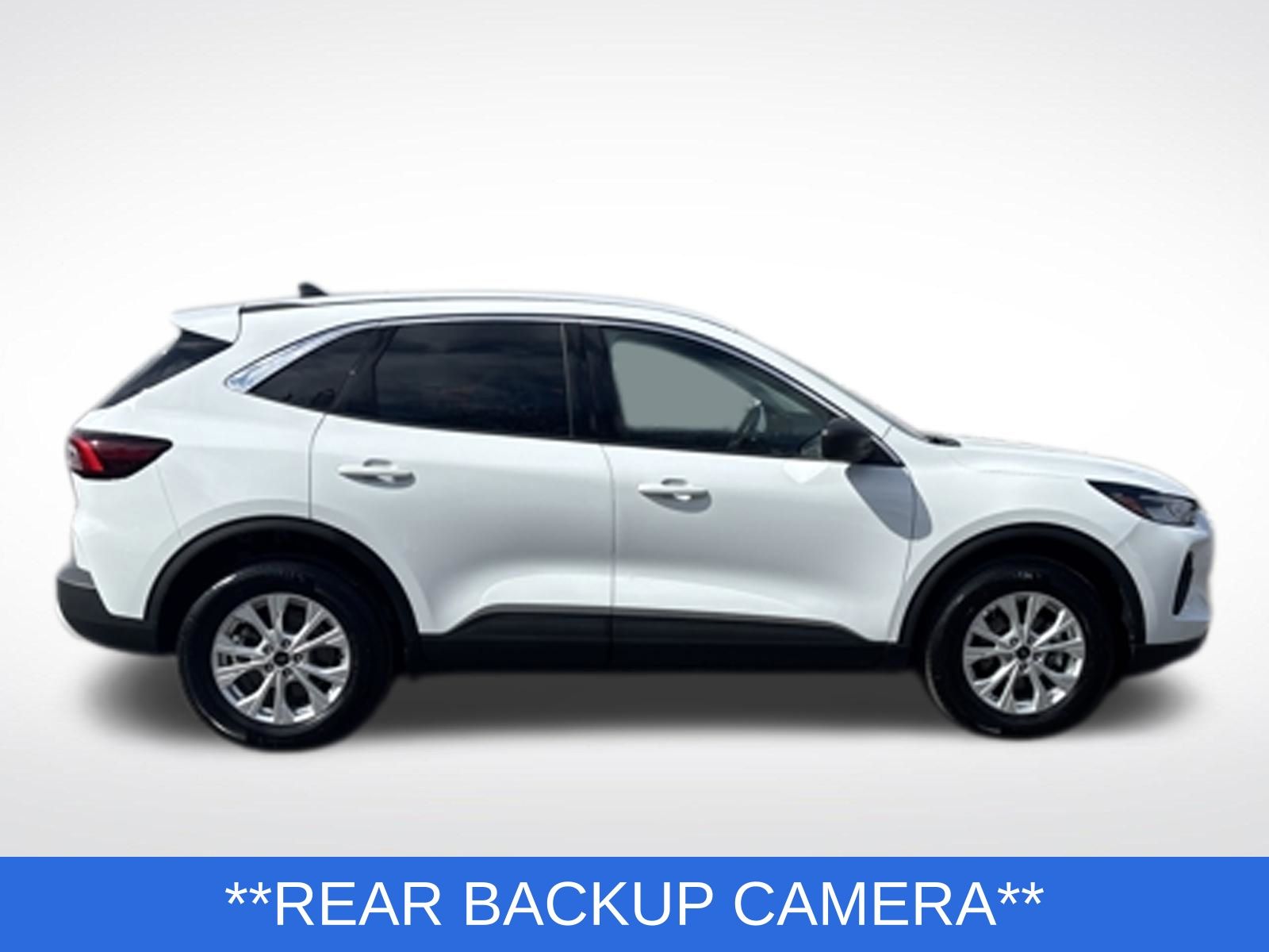 Used 2024 Ford Escape - photo 8